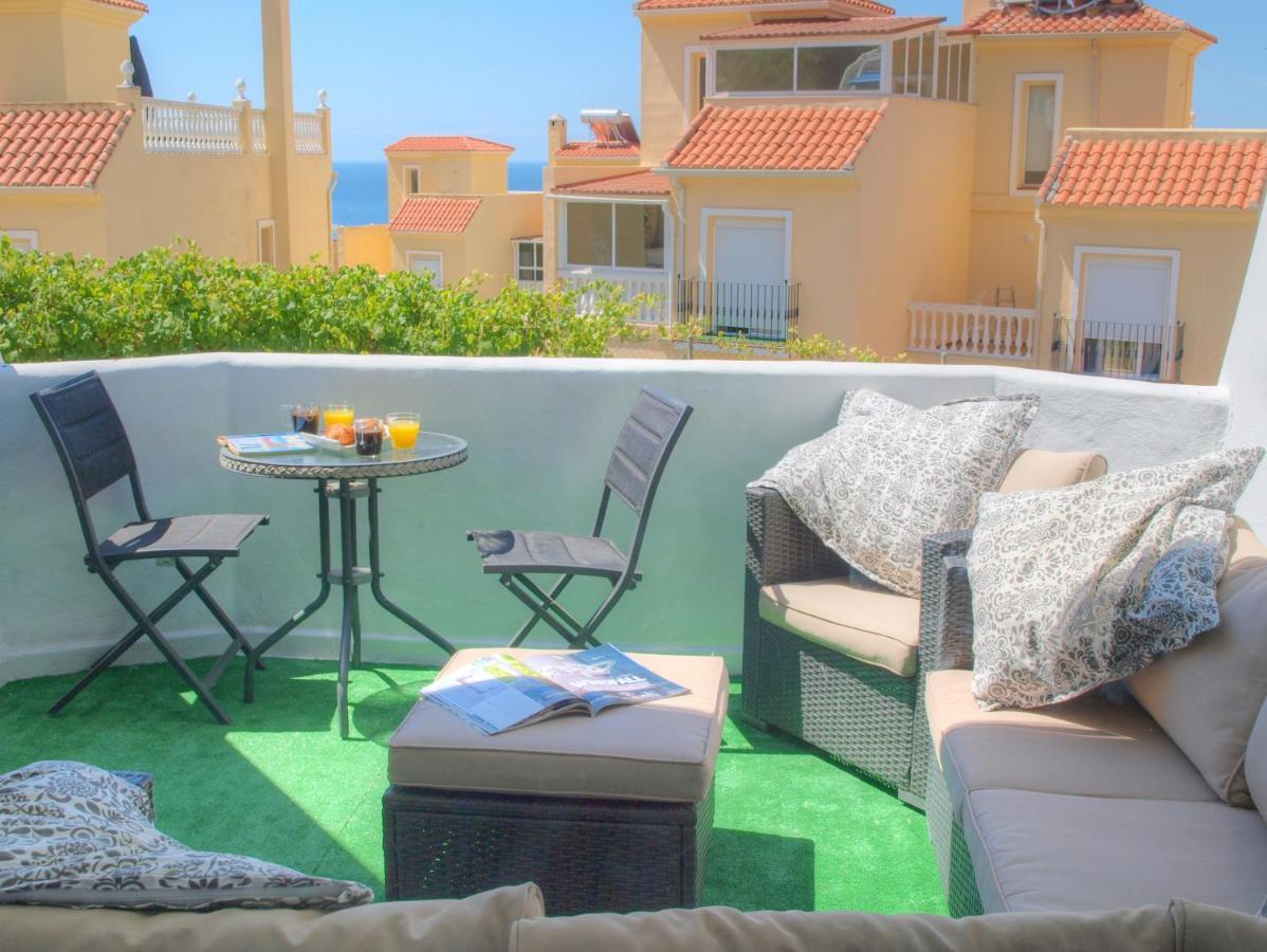 Cristos Beach Apartment Εστεπόνα Εξωτερικό φωτογραφία